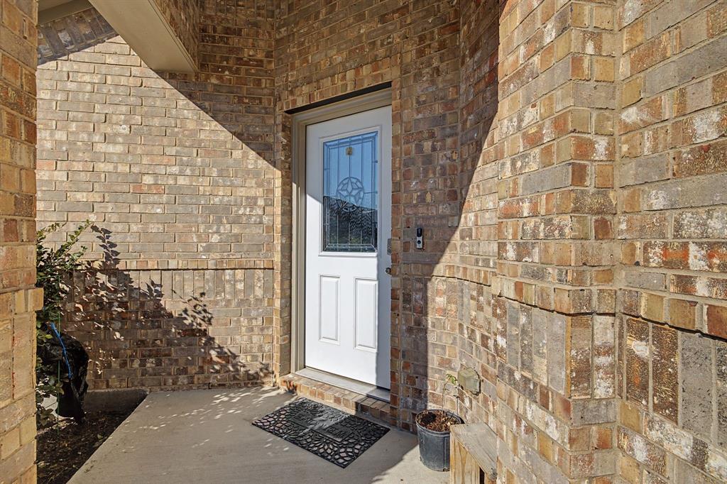 8913 Oil Barron Avenue