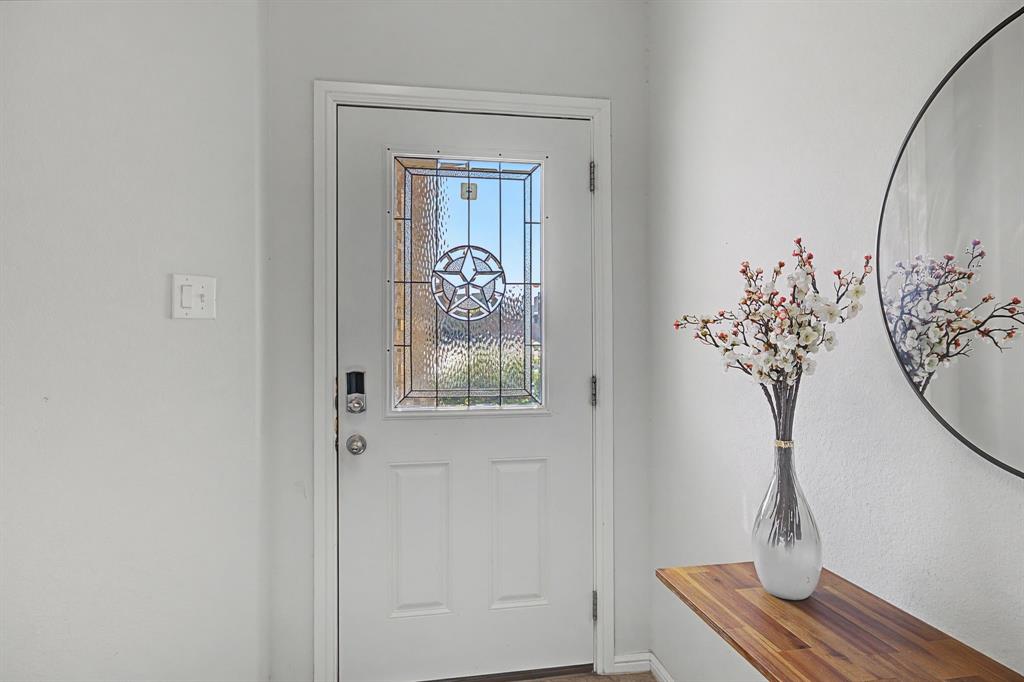 8913 Oil Barron Avenue