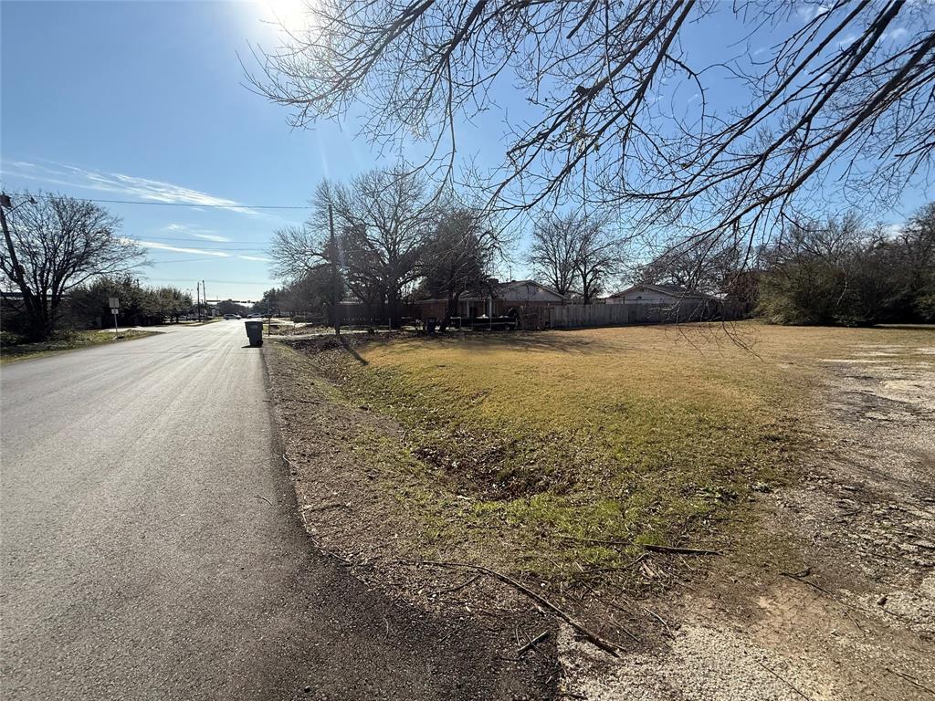 1445 Park Circle Drive