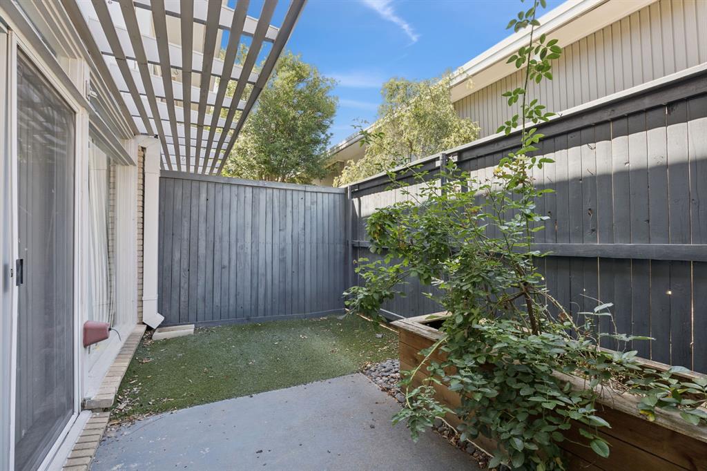 COLE HOUSE CONDOMINIUM - Residential