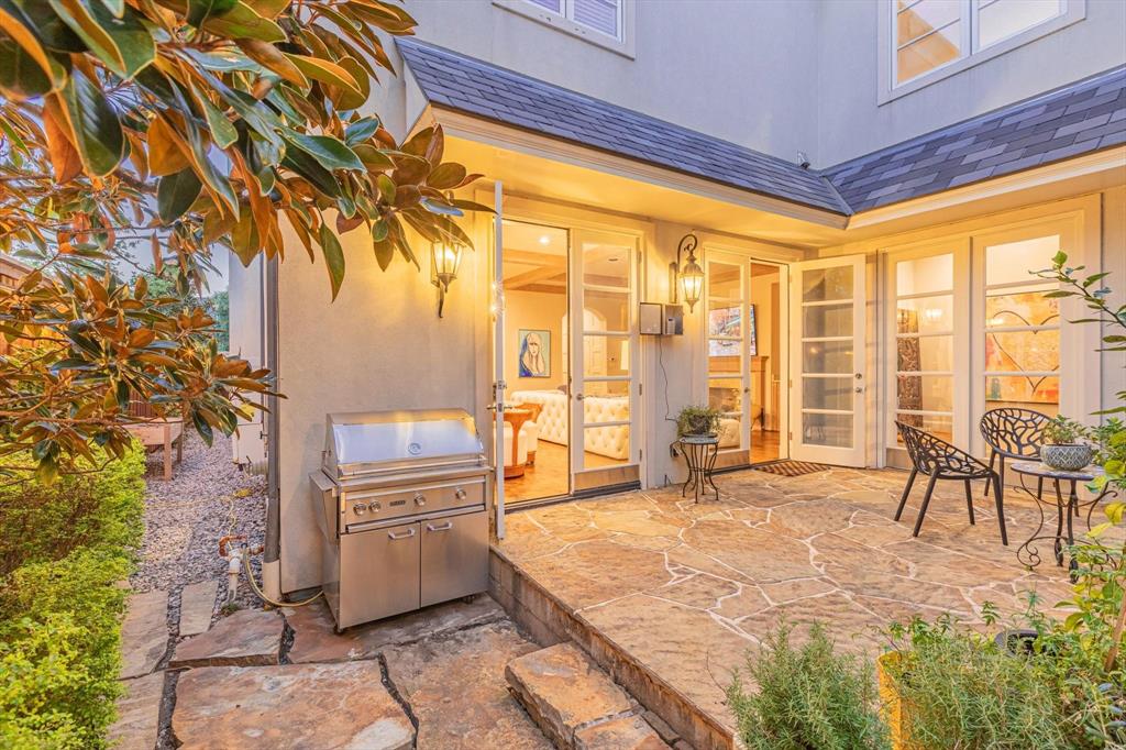 University Heights #5 - Residential