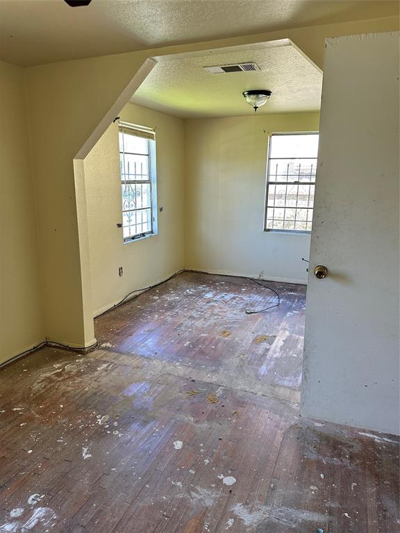 3041 Yorktown Drive