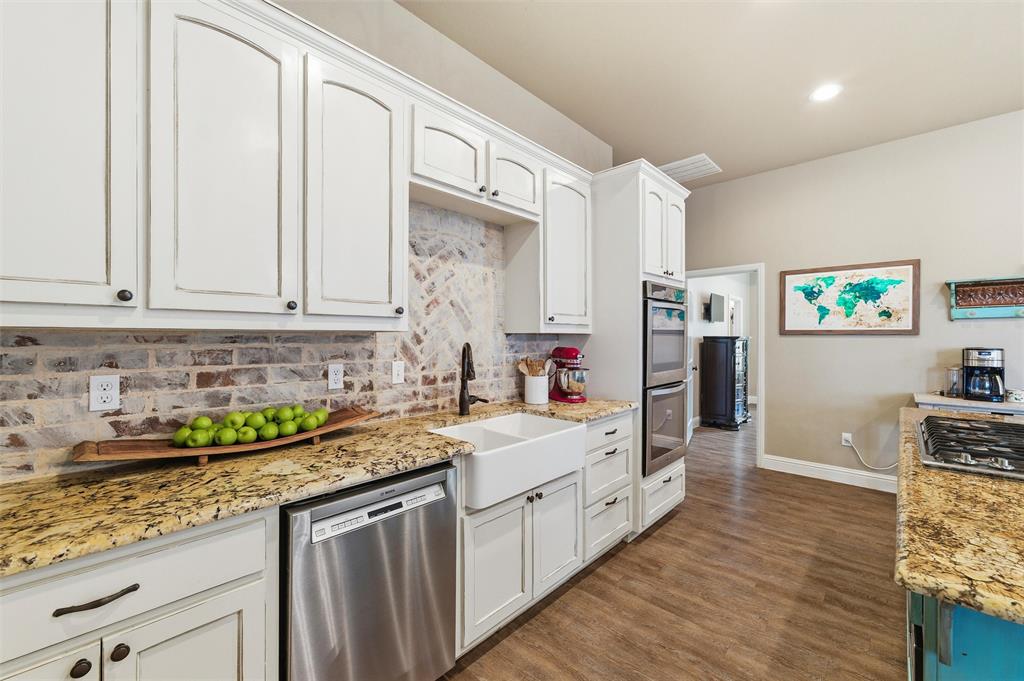 128 E Remuda Court