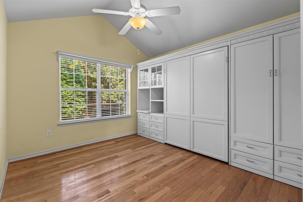 Pebblebrook Village Condo - Residential