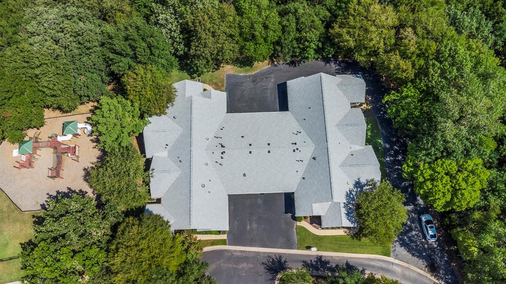 Pebblebrook Village Condo - Residential