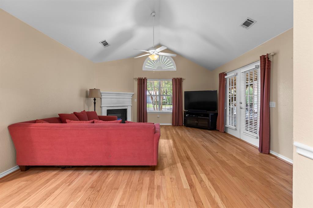 Pebblebrook Village Condo - Residential