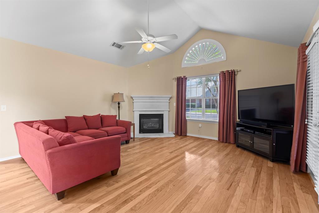 Pebblebrook Village Condo - Residential