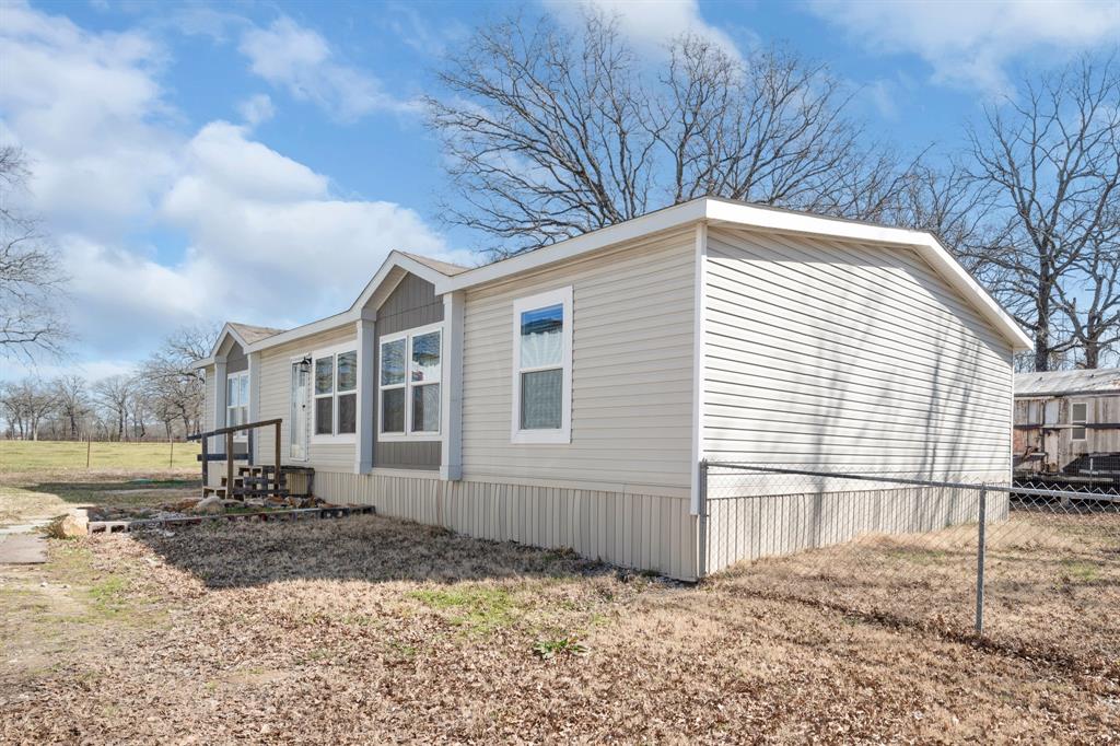 5523 S State Highway 19