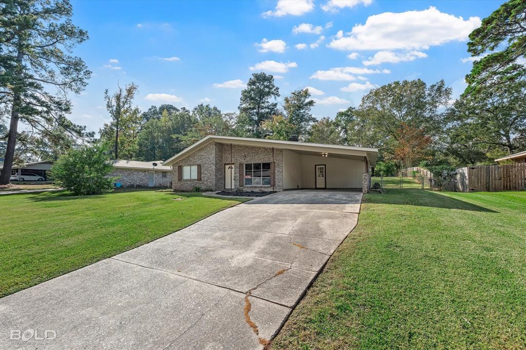 Haughton, Louisiana 71037, United States, 3 Bedrooms Bedrooms, ,2 BathroomsBathrooms,Residential,Active,240632