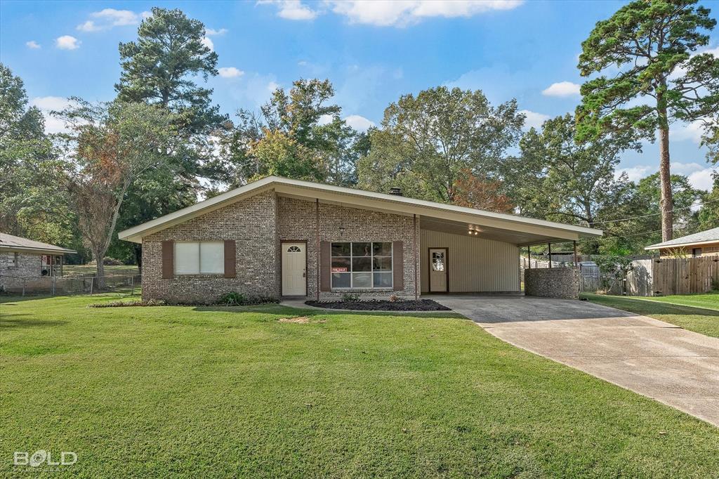 Haughton, Louisiana 71037, United States, 3 Bedrooms Bedrooms, ,2 BathroomsBathrooms,Residential,Active,240632
