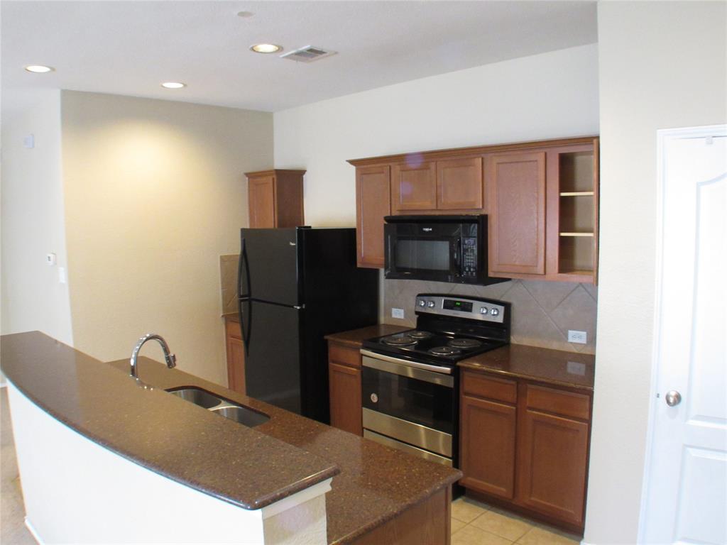 Oak Point Estates - Residential Lease