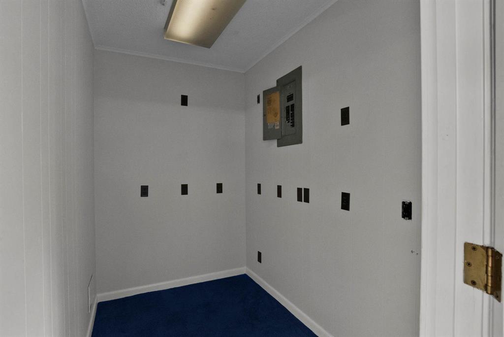 Shreveport, Louisiana 71105, United States, 4 Bedrooms Bedrooms, ,3 BathroomsBathrooms,Residential,Active,153784