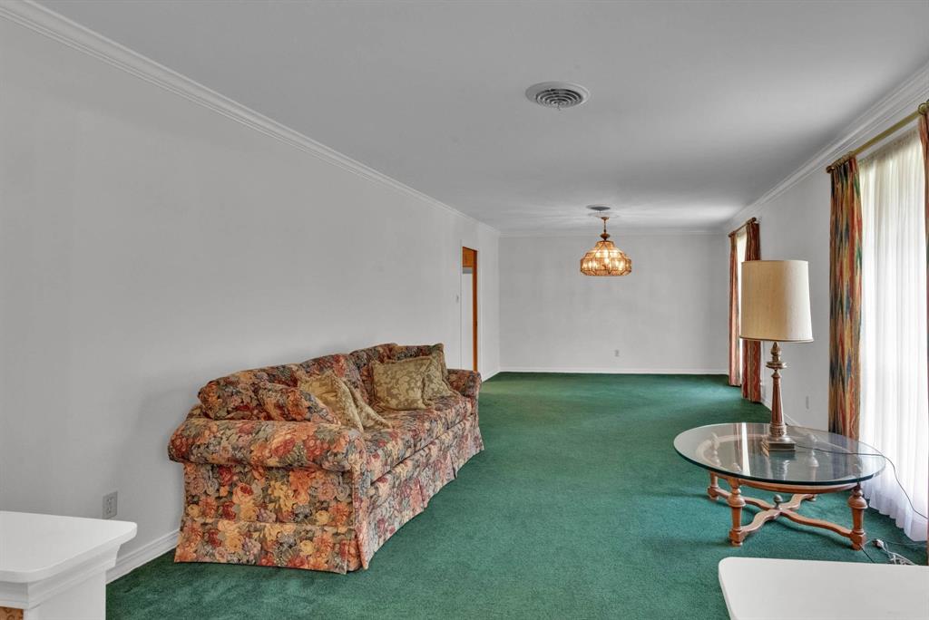 Shreveport, Louisiana 71105, United States, 4 Bedrooms Bedrooms, ,3 BathroomsBathrooms,Residential,Active,153784