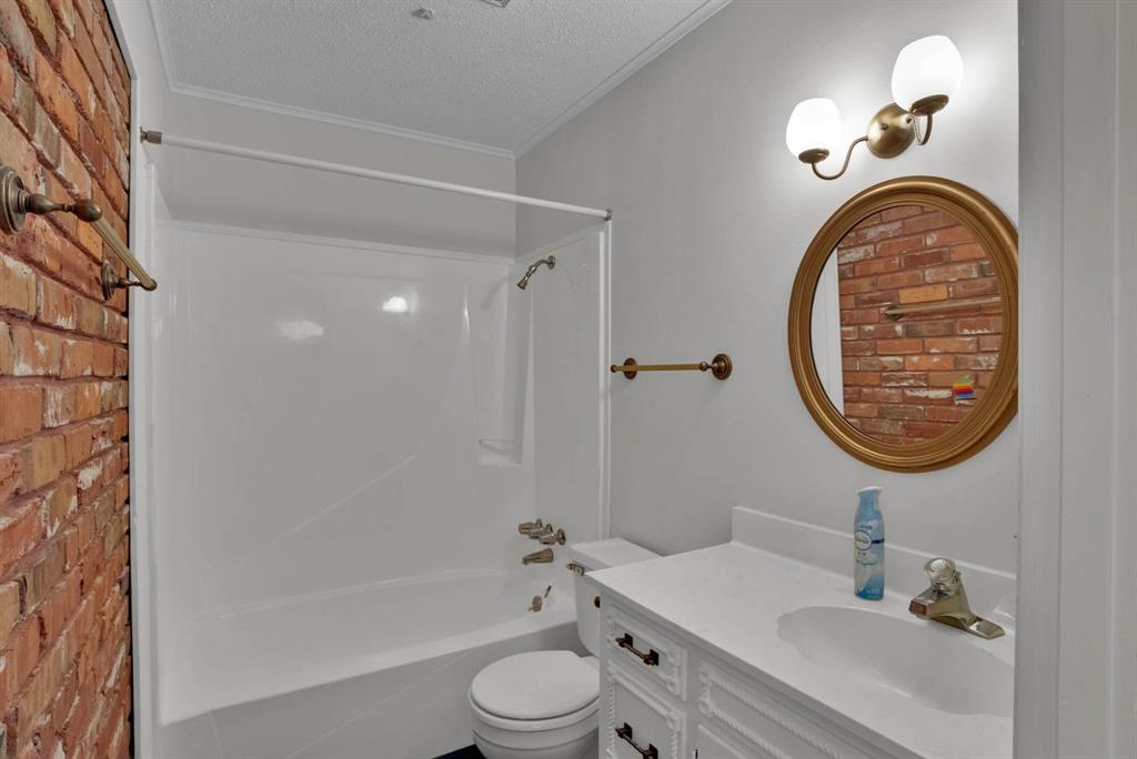 Shreveport, Louisiana 71105, United States, 4 Bedrooms Bedrooms, ,3 BathroomsBathrooms,Residential,Active,153784