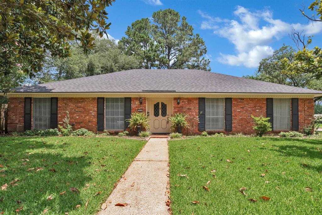Shreveport, Louisiana 71105, United States, 4 Bedrooms Bedrooms, ,3 BathroomsBathrooms,Residential,Active,153784