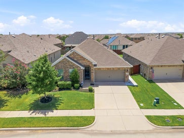 3925 Sunflower Drive Aubrey TX 76227