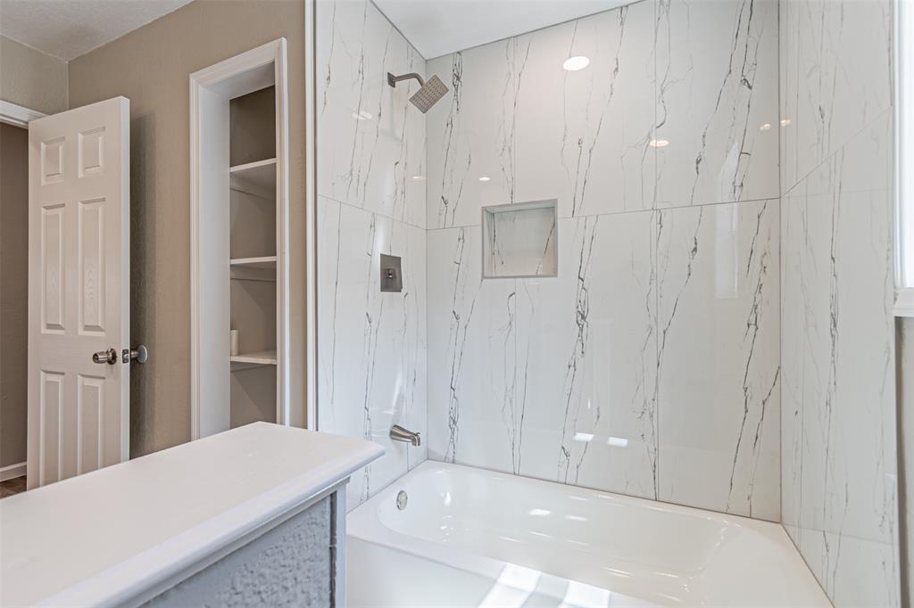 Meadowbrook Estates Add - Residential