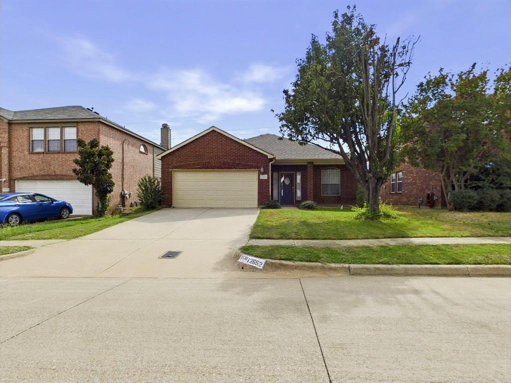 12652 Oakwood Circle