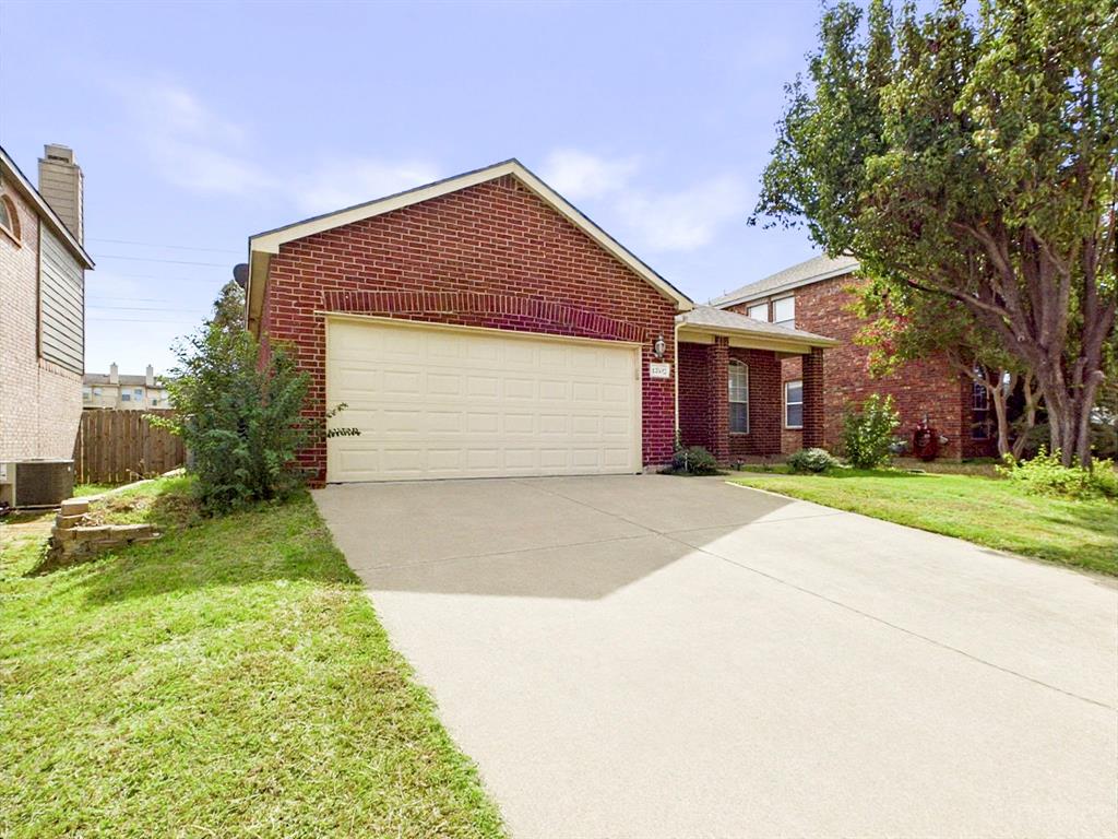 12652 Oakwood Circle
