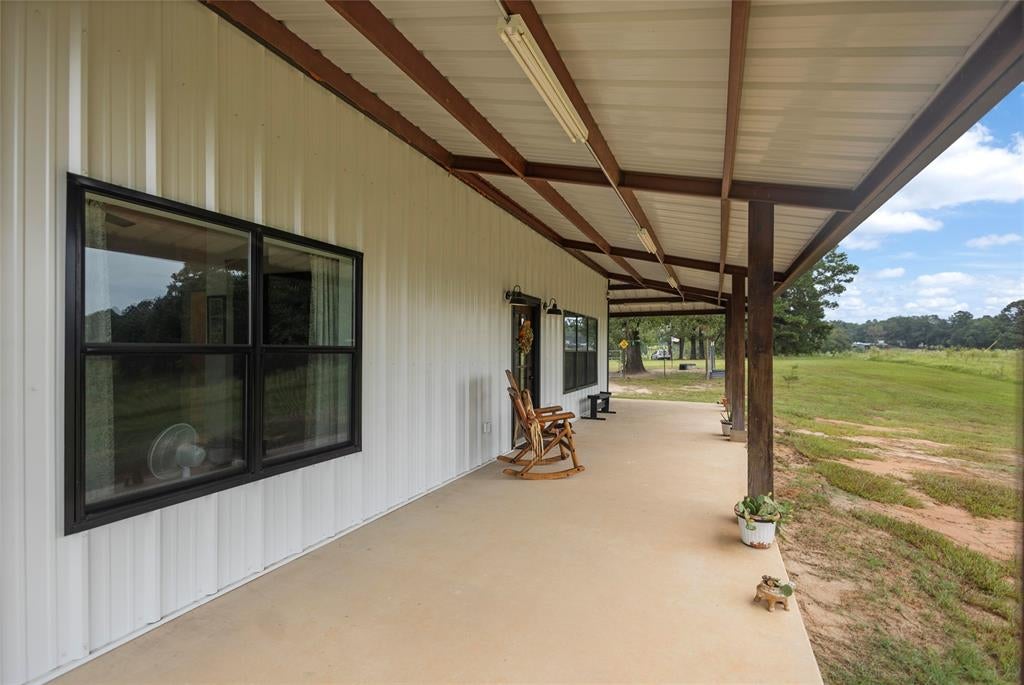 425 County Road 4111