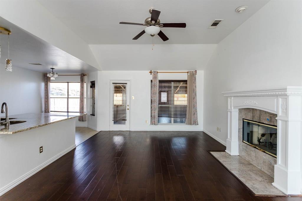 Davis Estates - Residential