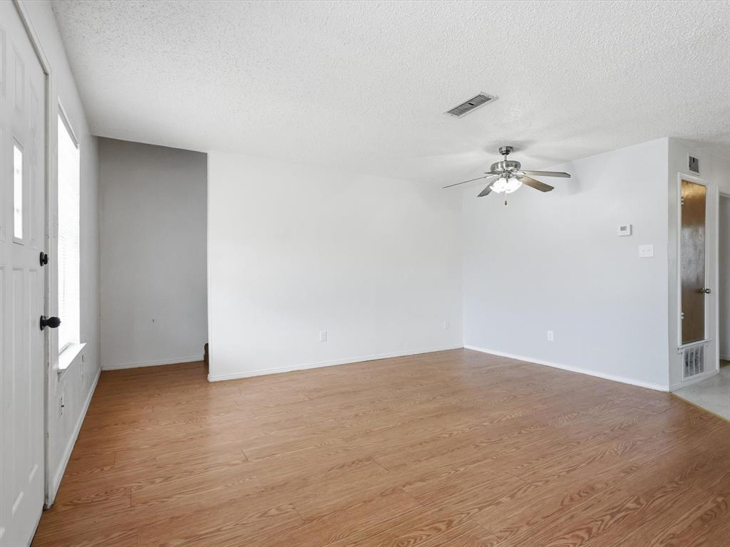 A0448 - Commercial Sale