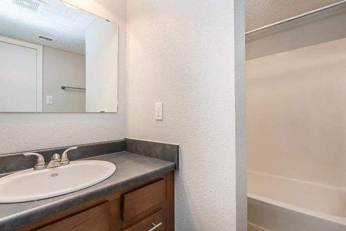 7201 Wood Hollow Drive 322