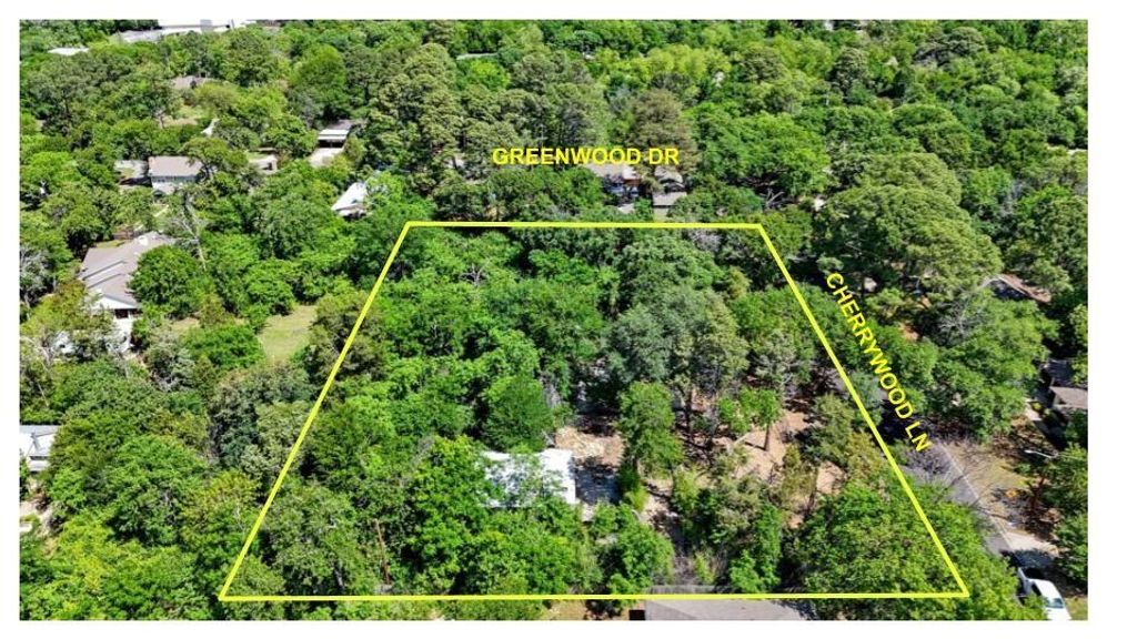 Photo of 2105 Cherrywood Lane, Denton, TX 76209 (MLS # 21251861)
