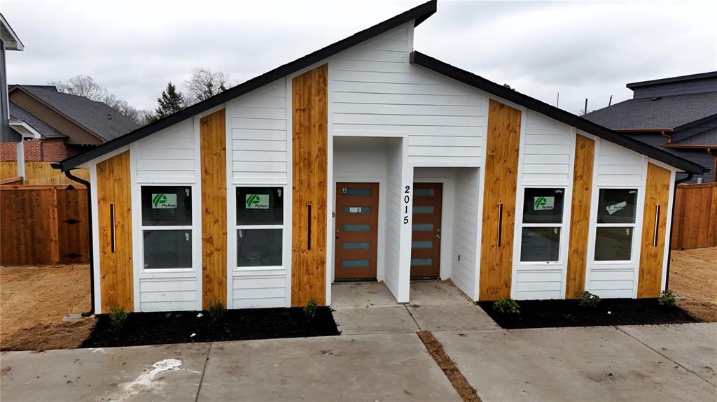 Orig Town Of Greenville - Residential Lease