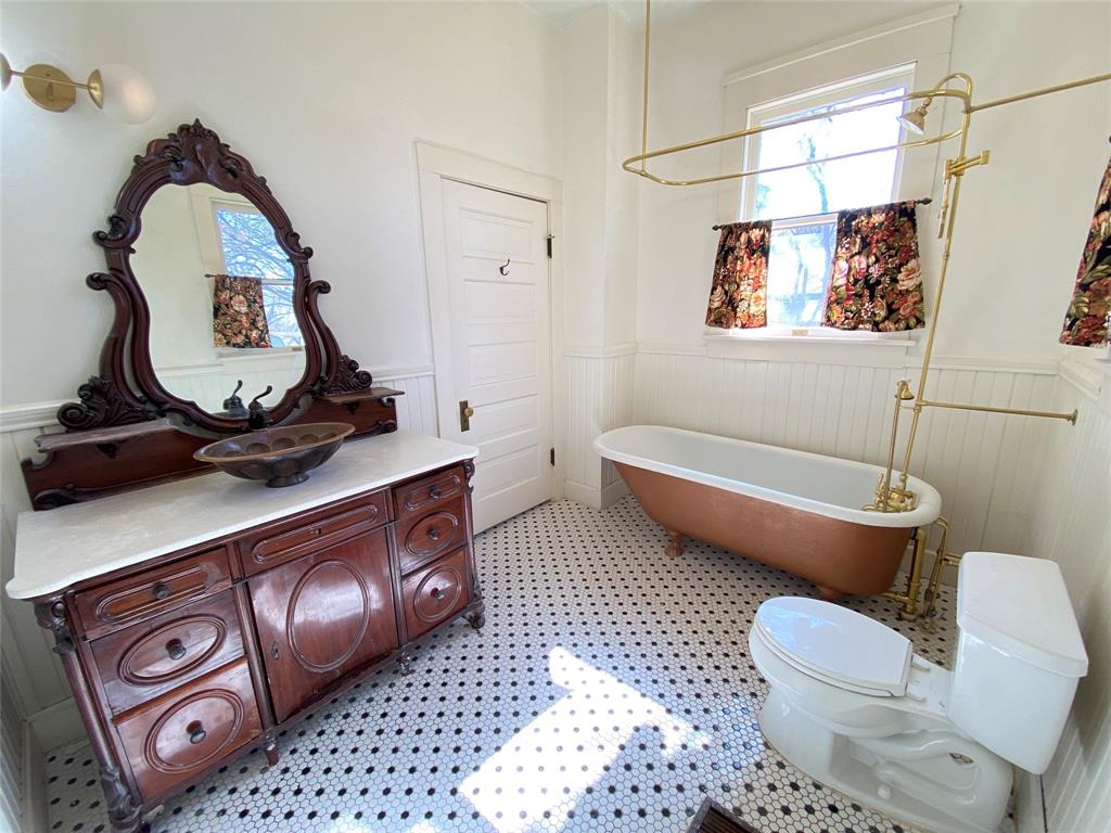 South Hemphill Heights Add - Residential Lease