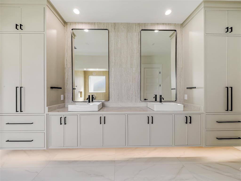 Deer Crossing - Residential