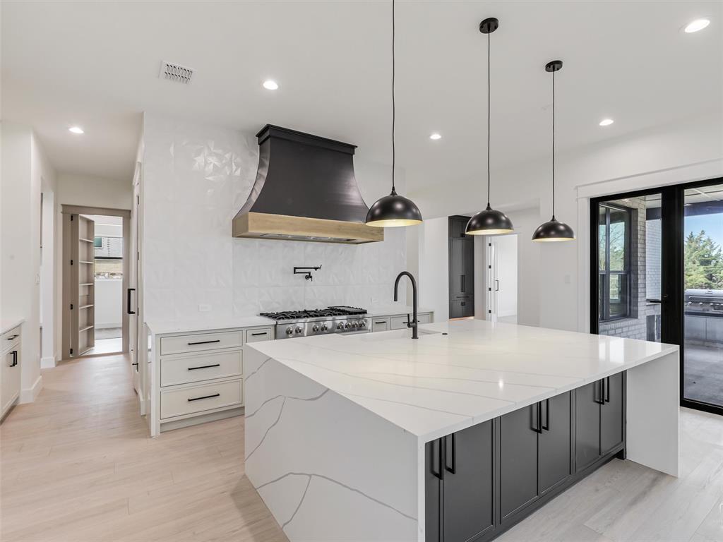 Deer Crossing - Residential