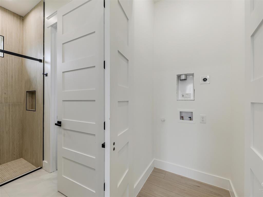 Deer Crossing - Residential