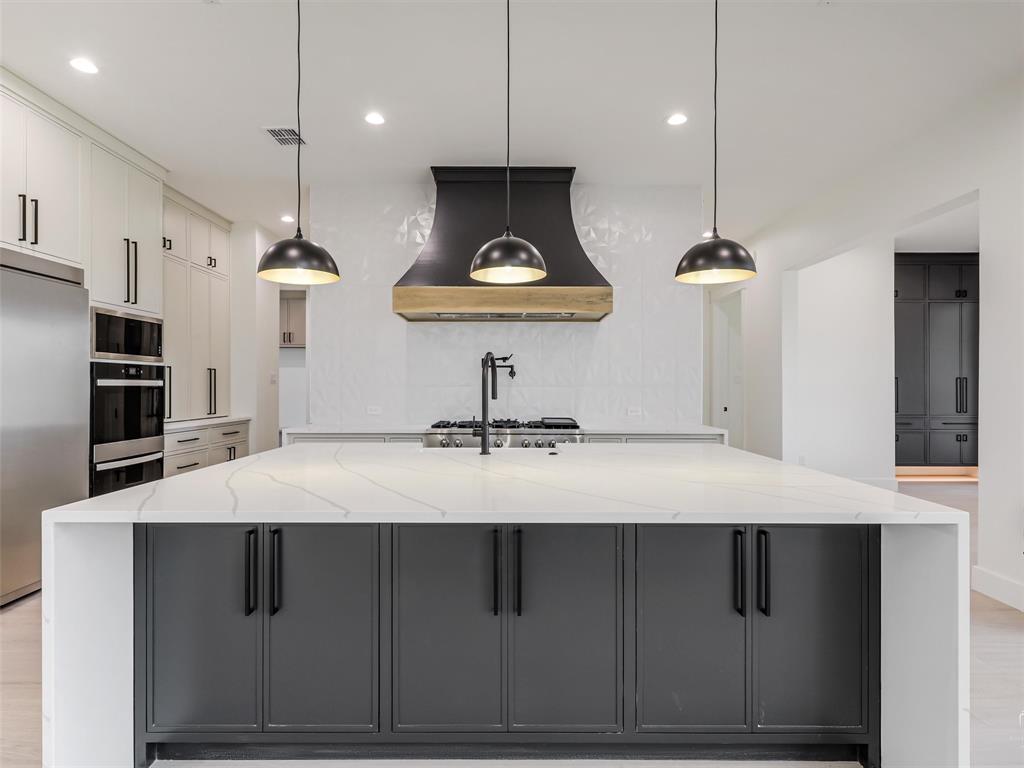 Deer Crossing - Residential