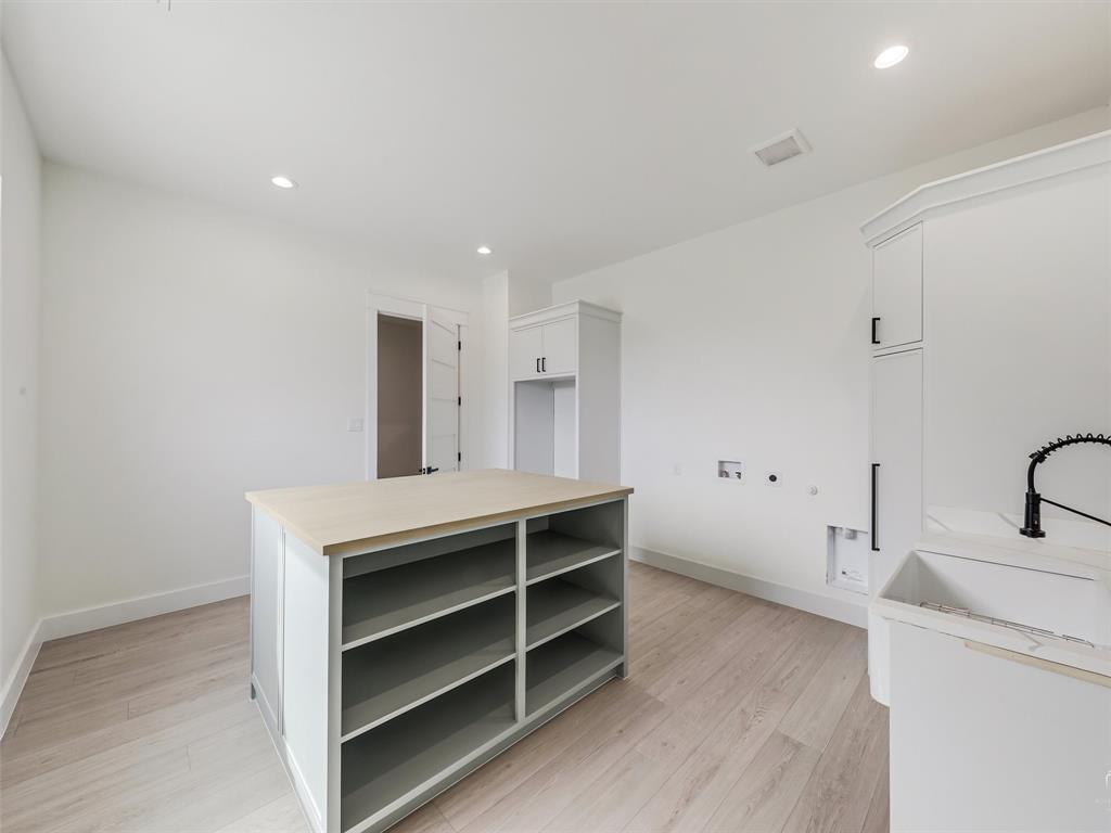 Deer Crossing - Residential