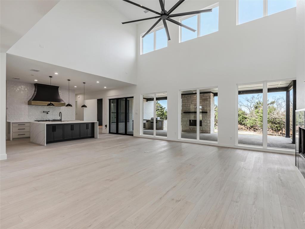 Deer Crossing - Residential