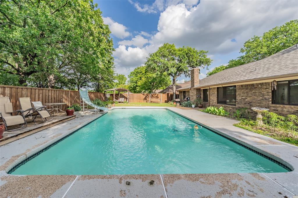 7525 Woodhaven Drive