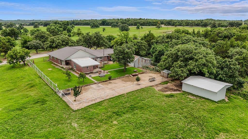 Photo of 339 Colwell Road, Forestburg, TX 76239 (MLS # 21342453)