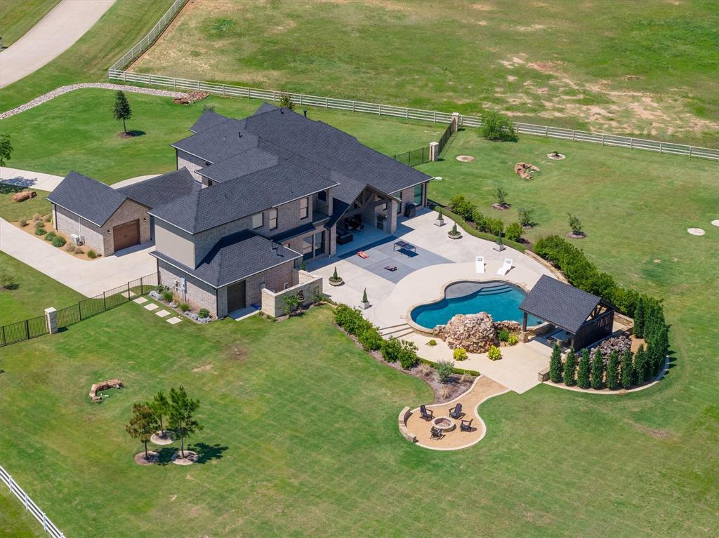 1248 Saddlebrook Way