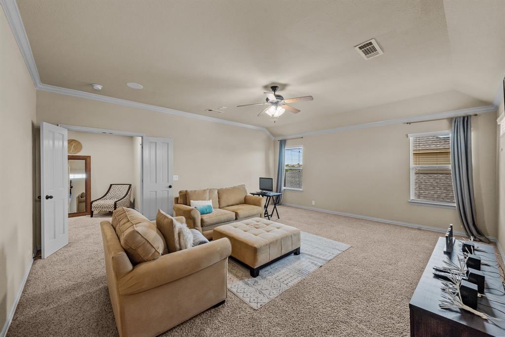 Mira Lagos G 2 - Residential