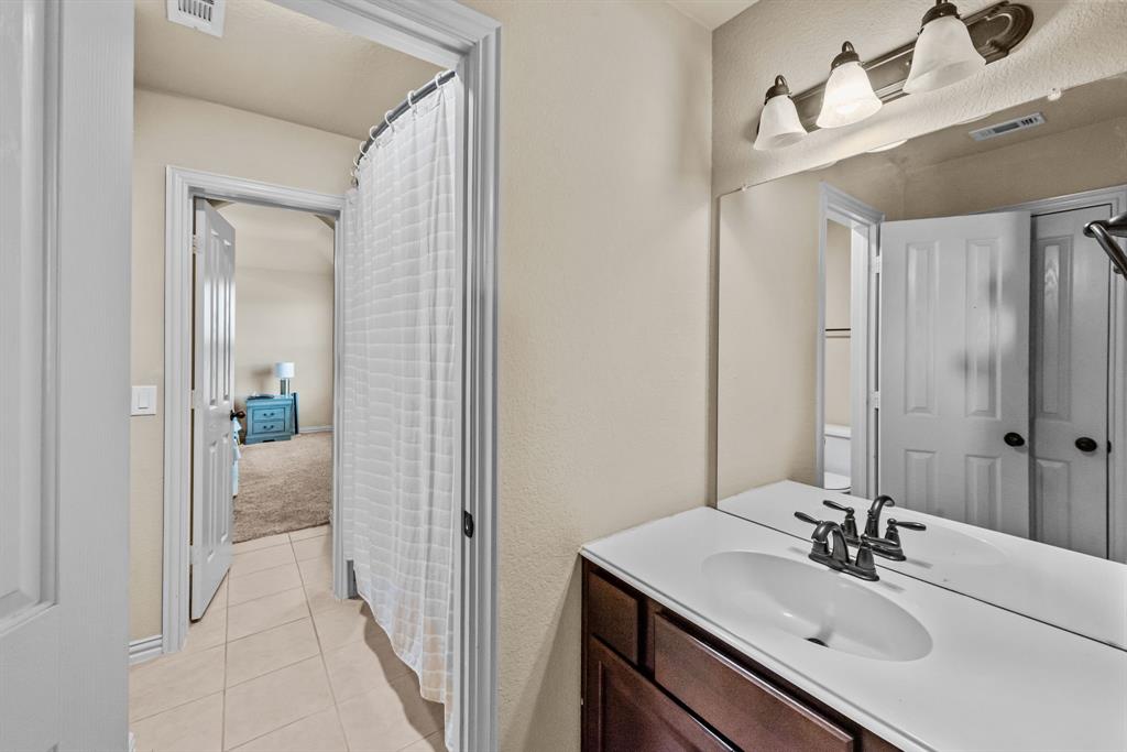 Mira Lagos G 2 - Residential