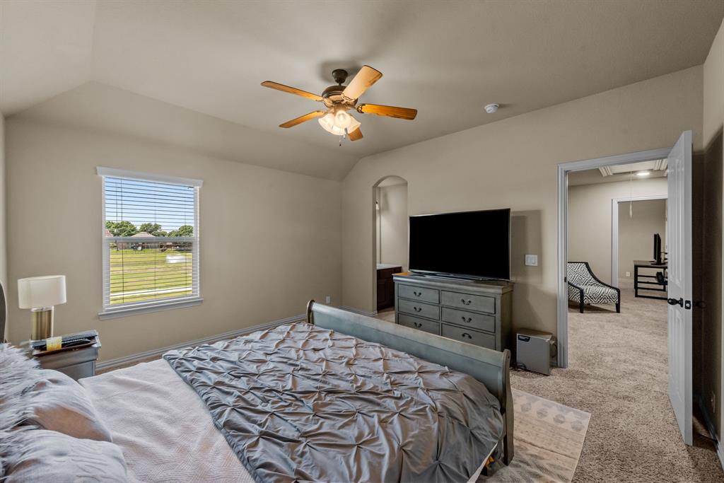 Mira Lagos G 2 - Residential