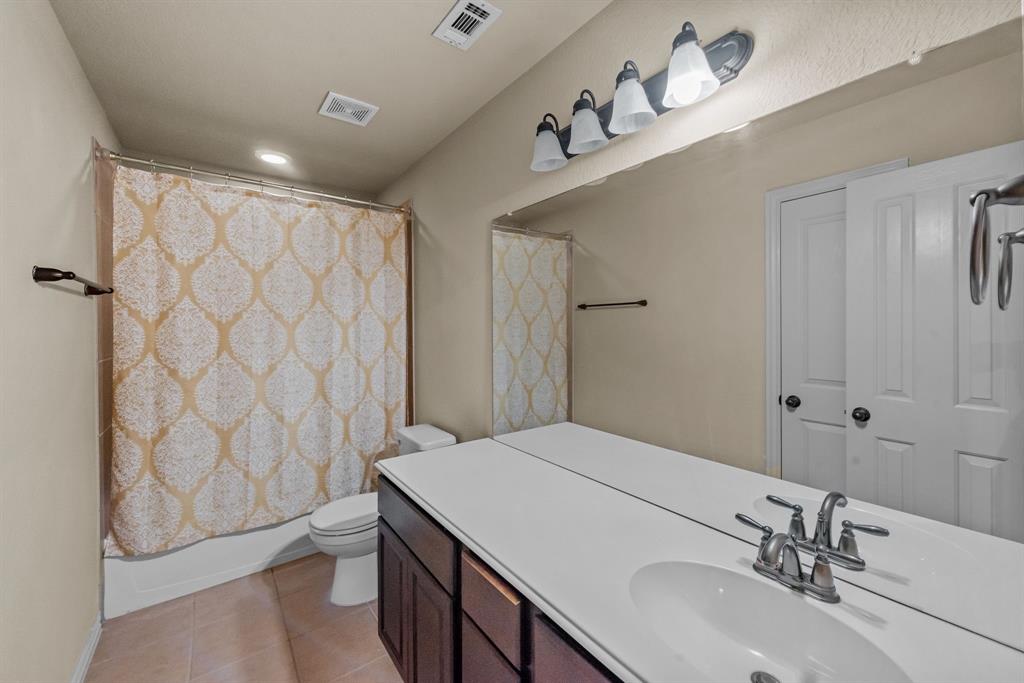 Mira Lagos G 2 - Residential