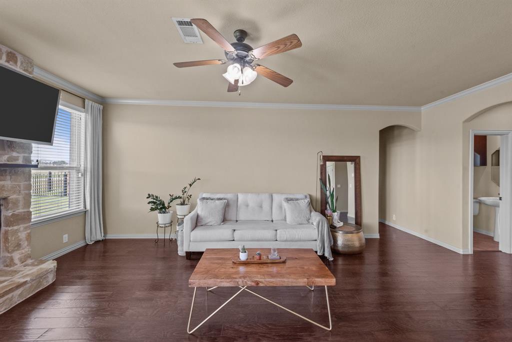 Mira Lagos G 2 - Residential