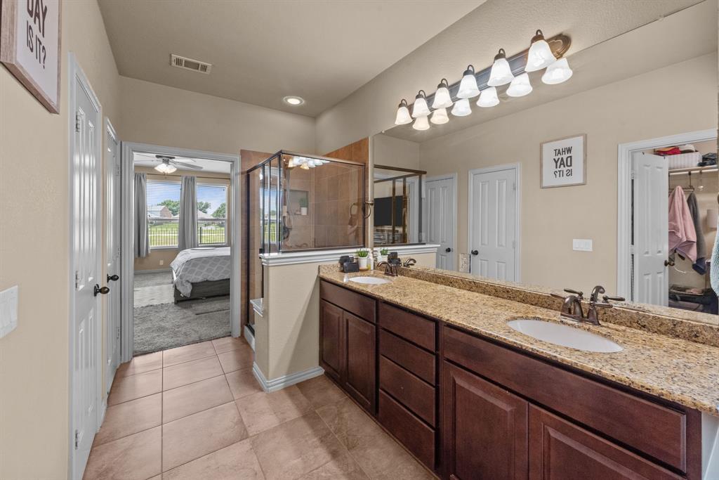 Mira Lagos G 2 - Residential