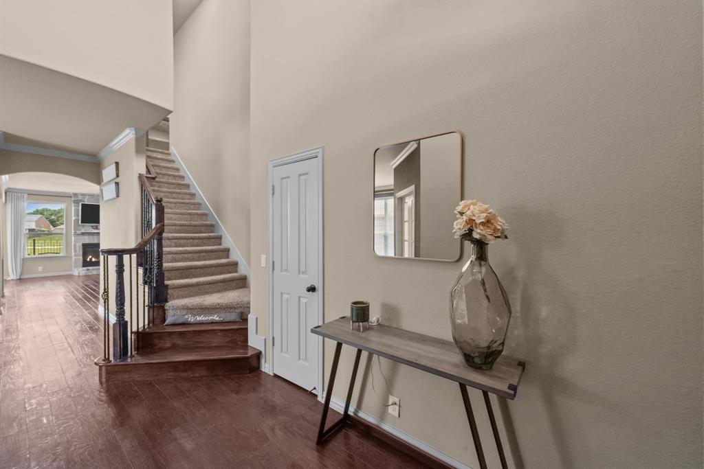 Mira Lagos G 2 - Residential