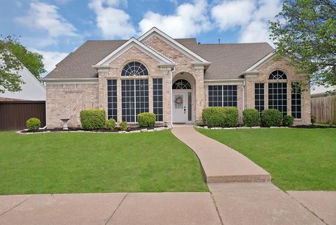 Photo of 5418 Highgate Lane, Rowlett, TX 75088 (MLS # 21229718)