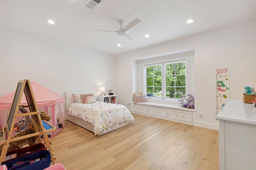 Lakeshore Hills Rev - Residential