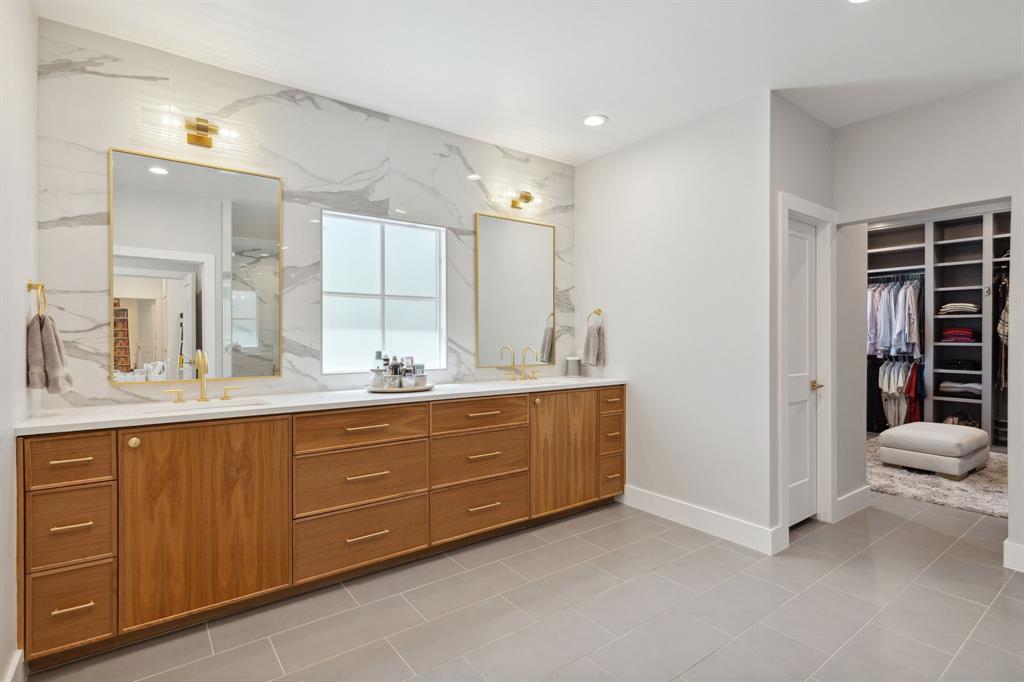 Lakeshore Hills Rev - Residential