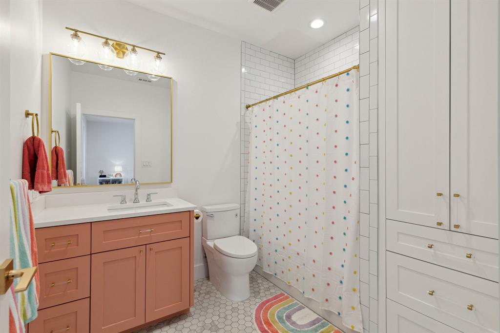 Lakeshore Hills Rev - Residential